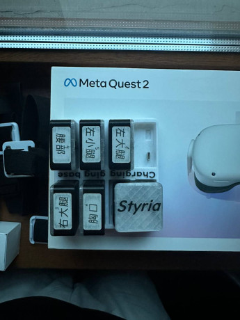 prodam-oqulus-quest-2-na-128-gb-tak-ze-est-bobovr-2-pro-s-dopolnitelnym-akkumuliatorom-kabel-typ-big-2