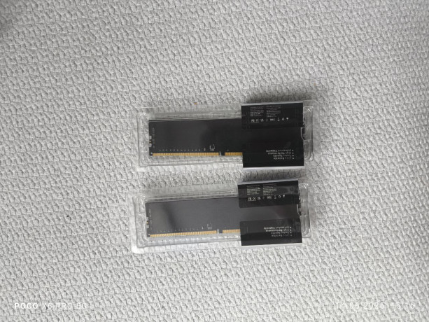 opirativku-16-gb-ddr4-ot-team-group-big-1