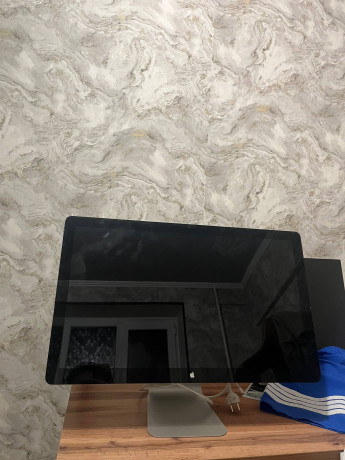apple-thunderbolt-display-big-0