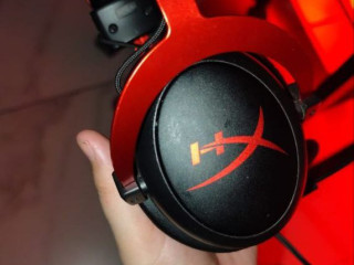 nausniki-hyperx-cloud-2