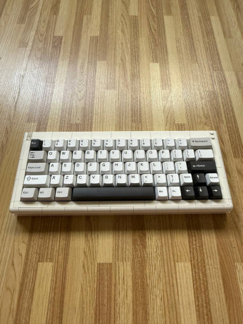 prodam-lego-klaviaturu-big-0