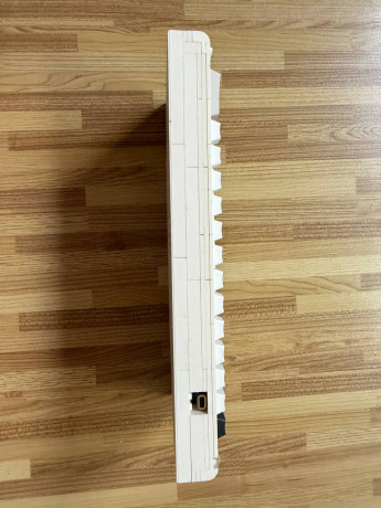 prodam-lego-klaviaturu-big-1