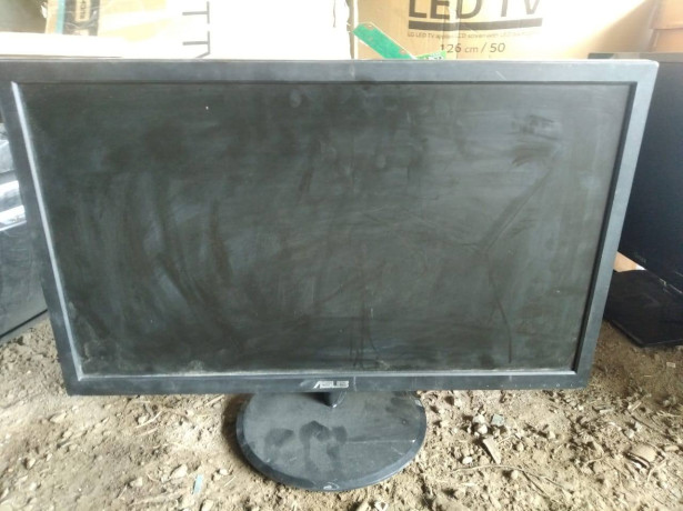 prodam-monitory-optom-lotom-roznicy-net-v-rabocem-sostoianii-na-obycnom-pitanii-big-3