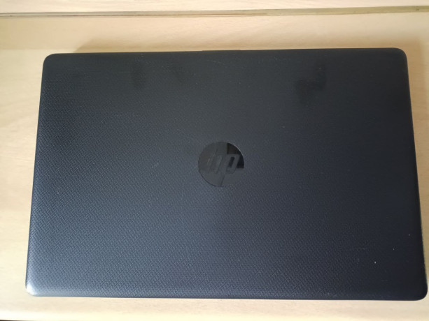 noutbuk-hp-core-i3-6006u-radeon-r5-2gb-ssd-50000tg-almaty-big-1