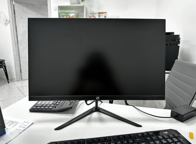 prodam-monitor-big-2