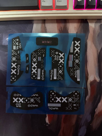 gripsy-dlia-logitech-g-pro-x-superlight-12-big-0