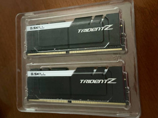 prodaiu-operativnuiu-pamiat-gskill-trident-z-32gb-216gb-ddr4-3200mhz-f4-3200c16d-32gtzkw