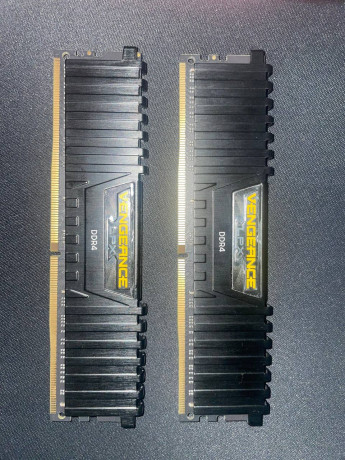 prodaiu-corsair-vengeance-lpx-32-gb-216-gb-cm4x16gc3200c16k2e-cn-big-1