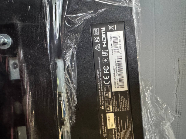 bu-monitor-aoc-24-165hz-big-1