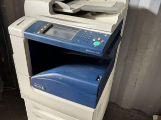 mfu-xerox-workcentre-7120-rabocaia-v-xorosem-sostoianii-v-komplekte-4-novyx-kartridza-cena-400k