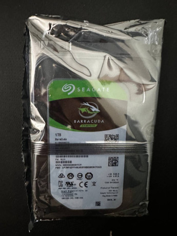 zestkii-disk-seagate-barracuda-1tb-novyi-big-0