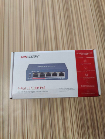 novyi-hikvision-ds-3e0105p-emb-kommutator-4-portovyi-neupravliaemyi-poe-big-1