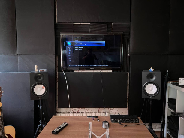 prodaiu-komplekt-studiinyx-monitorov-yamaha-hs8-big-2