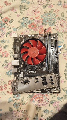 i3-7100-h110m-s24gb-ddr4-big-0
