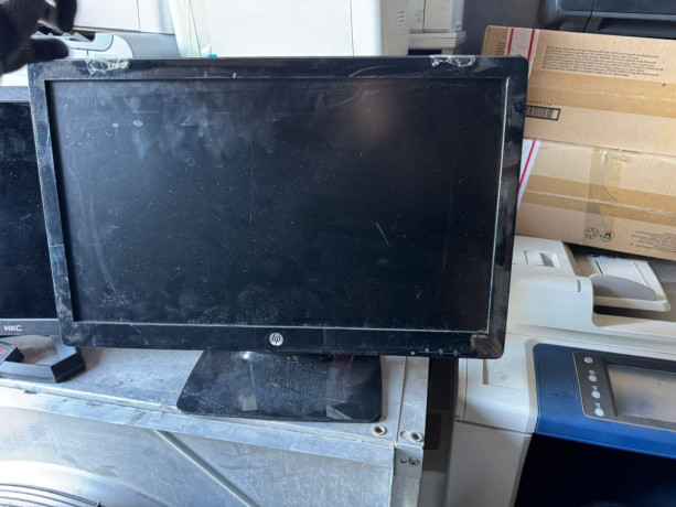 prodam-monitory-rabocie-ot-17-do-23-est-300st-optom-otpravka-v-liuboi-gorod-big-4