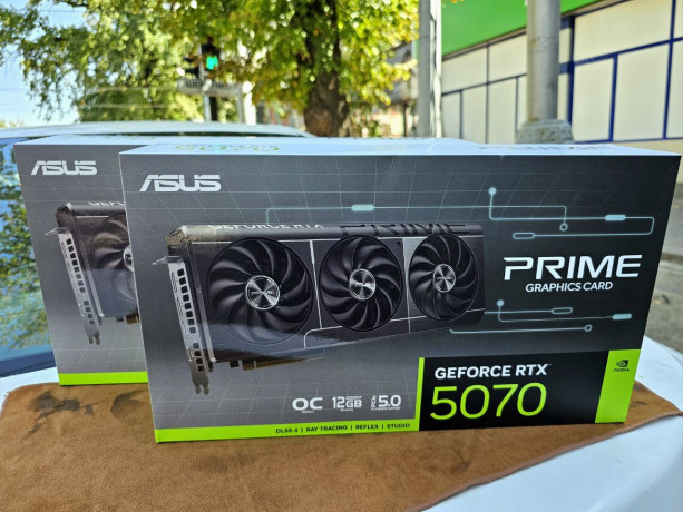 videokarty-rtx-5070-12gb-big-2