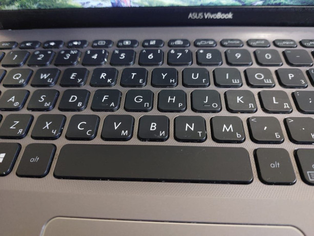 noutbuk-asus-vivobook-big-3