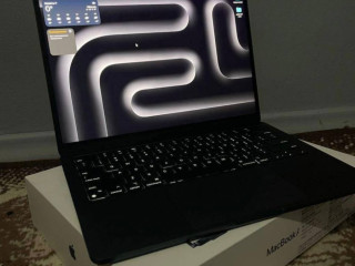 prodam-macbook-air-m2