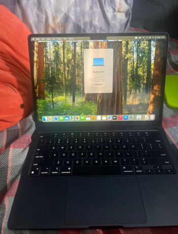 prodam-macbook-air-m2-big-2