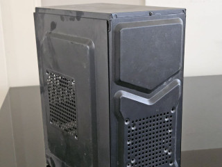 prodam-korpusa-za-4l-koly