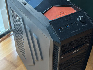 korpus-aerocool-predator-x1