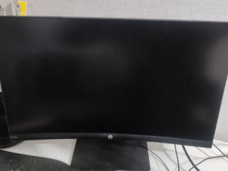 prodam-monitor-na-144-gerc