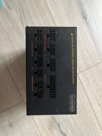 prodam-pocti-novyi-blok-pitaniia-aorus-p850w-ves-komplekt-prisutstvuet-big-1