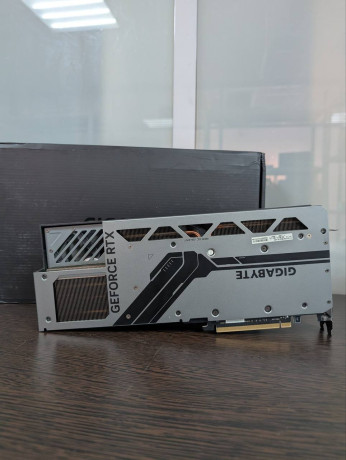 rtx-4070-ti-super-gigabyte-windforce-16gb-big-1