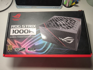 blok-pitaniia-asus-rog-strix-1000watt-80-plus-gold