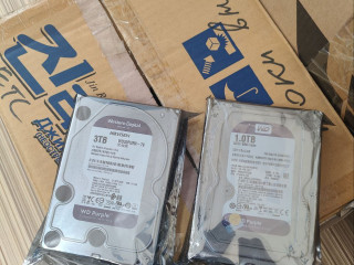prodam-novye-zestkie-diski-dlia-videonabliudeniia-wd-purple
