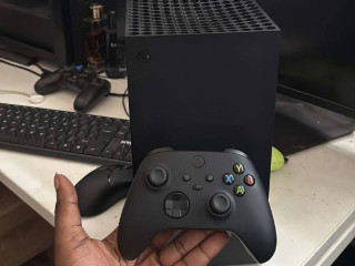 prodam-xbox-series-x
