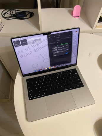 macbook-pro-14-m3-8-512-big-0