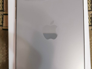 prodam-iphone-15-pro-max-na-256gb-natural-titanium