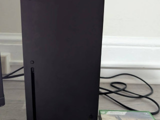 srocno-prodam-xbox-series-x
