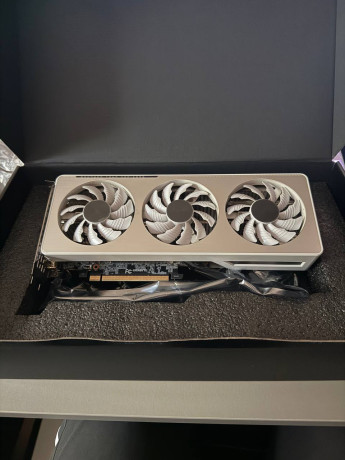 videokarta-gigabyte-rtx3060-windforce-111k-big-2