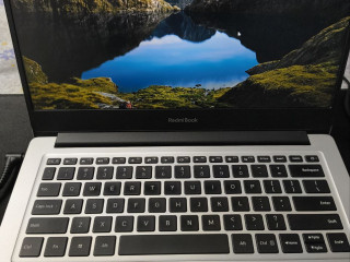 noutbuk-xiaomi-redmibook-14-ee