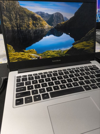 noutbuk-xiaomi-redmibook-14-ee-big-2