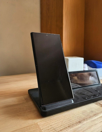 prodam-ili-obmeniaiu-samsung-s22-ultra-12256-big-1