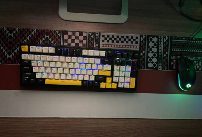 prodam-mchose-k980-big-2