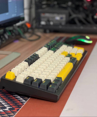 prodam-mchose-k980-big-4