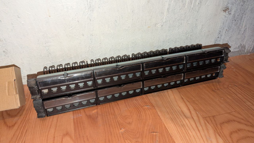 patc-panel-legrand-19-24-porta-rj45-cat5e-takix-2-stuki-80000-tenge-za-obe-novye-ot-50k-za-st-big-0