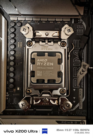 processor-amd-ryzen-9-7900x3d-box-soket-am5-astane-v-otlicnom-sostoianii-stoial-v-rabocemigrovom-pk-big-2