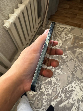 prodam-iphone-12-pro-256-gb-v-xorosem-vizualnom-sostoianii-big-3