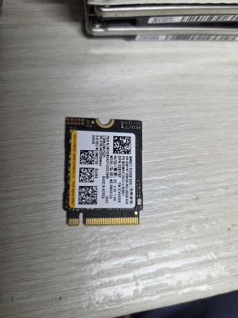ssd-m2-nvme-2230-512gb-samsung-47-casov-big-0