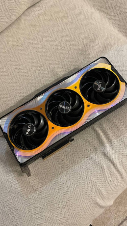 palit-gamerock-rtx-5080-16gb-600000tg-big-1