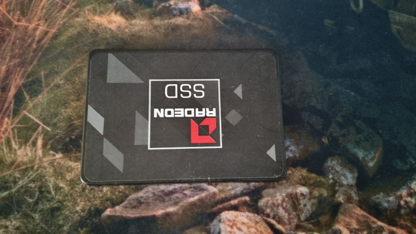 almaty-prodam-ssd-radeon-250gb-polnostiu-rabocii-6000tg-big-0