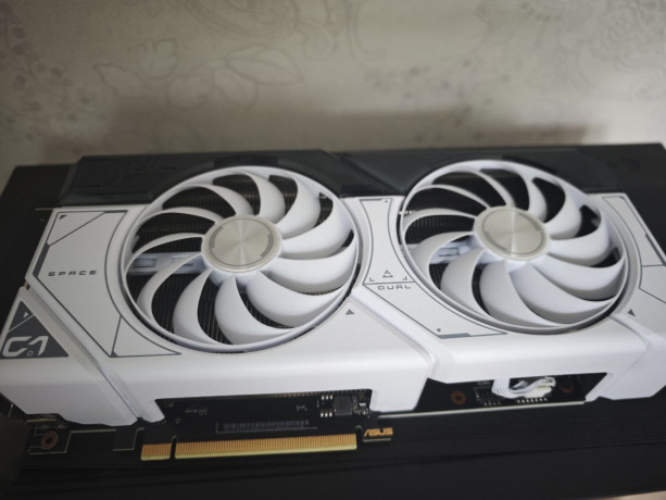 rtx-4070-12gb-big-1