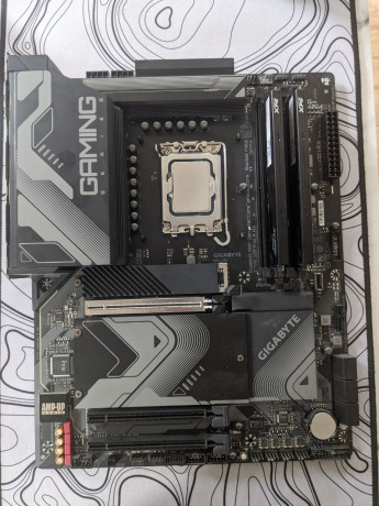 i7-13700kf-big-0