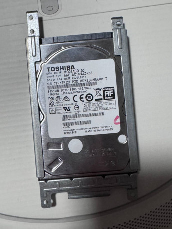 prodaiu-zestkii-disk-toshiba-mq01abd100-na-1-tb-big-1