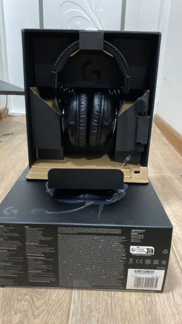 prodaiutsia-nausniki-logitech-g-pro-x-se-big-3